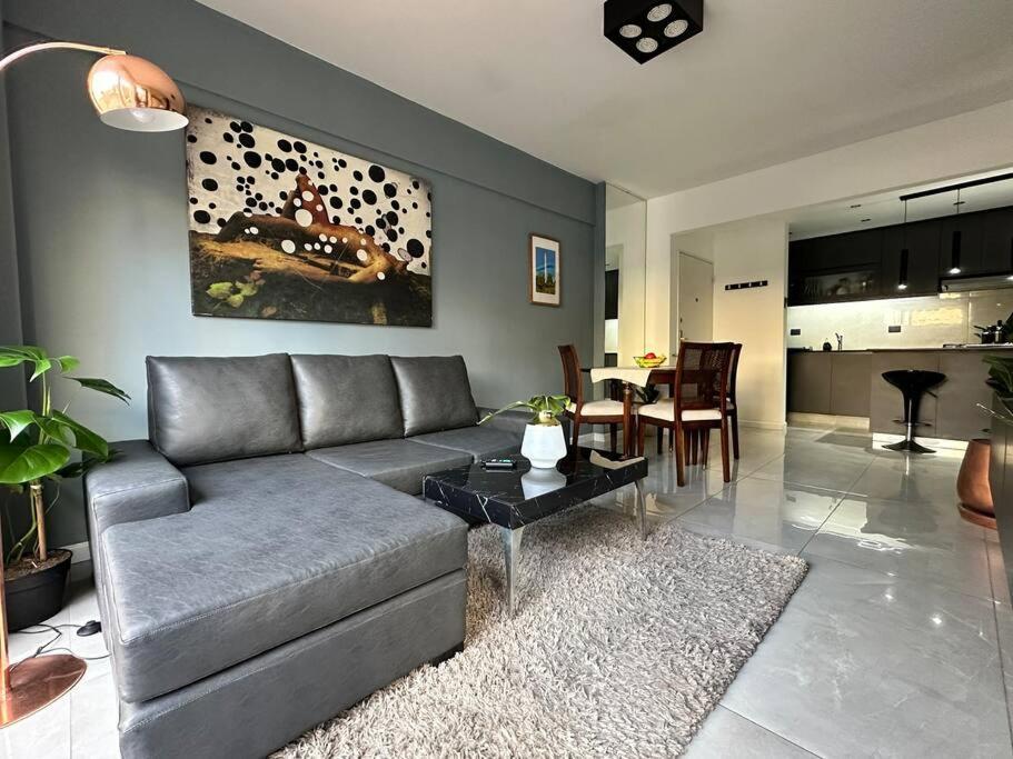 Apartamento Encantador Airbn *