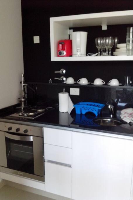 Impactante Estudio A Metros Del Solar De La Abadia Apartamento Buenos Aires
