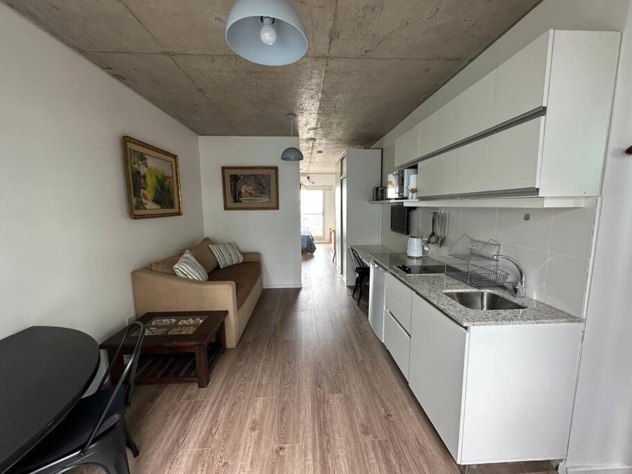 Apartamento Comodo Y Muy Luminoso 2 Ambientes Cerca Movistar Arena *