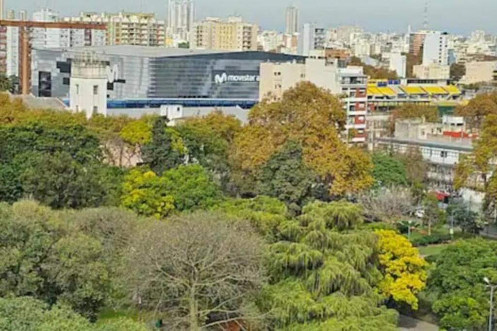 Comodo Y Muy Luminoso 2 Ambientes Cerca Movistar Arena *