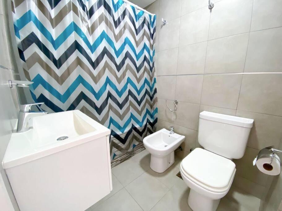 Amplio Studio, En Chacarita Apartamento