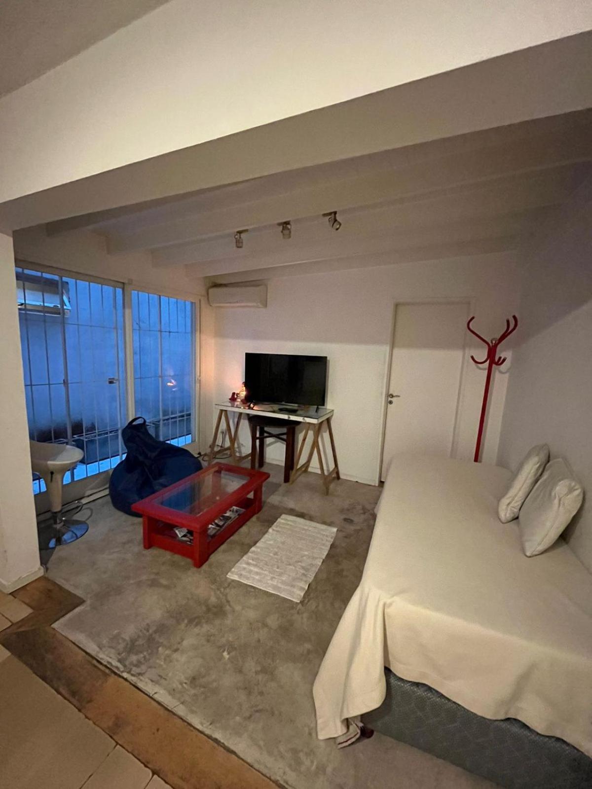 Apart Gallo Con Patio Propio Apartamento