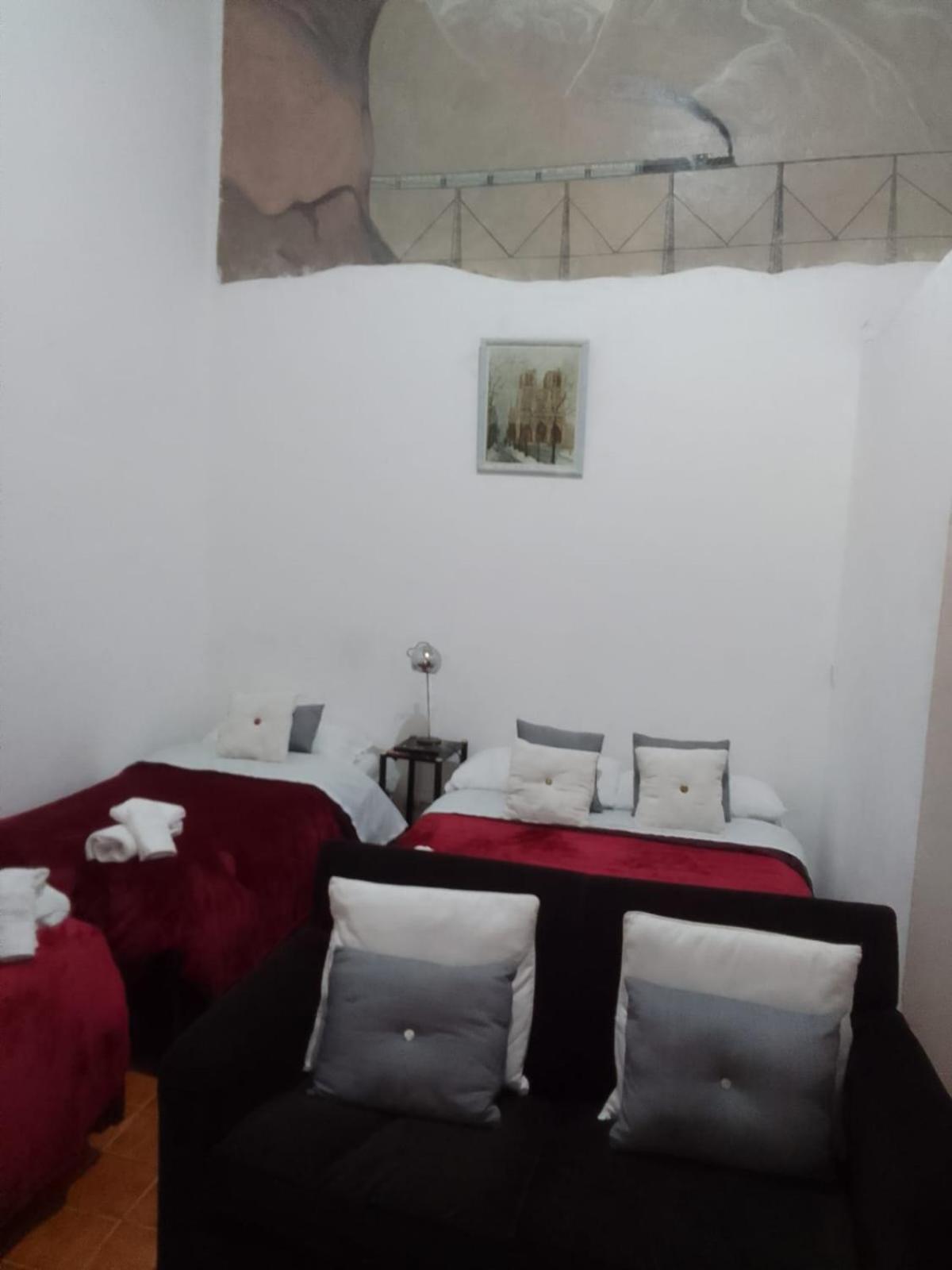 Minerva Hotel *