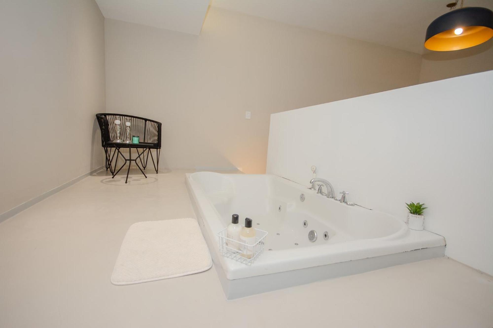 Amplio Con Jacuzzi Privado - Recoleta Apartamento