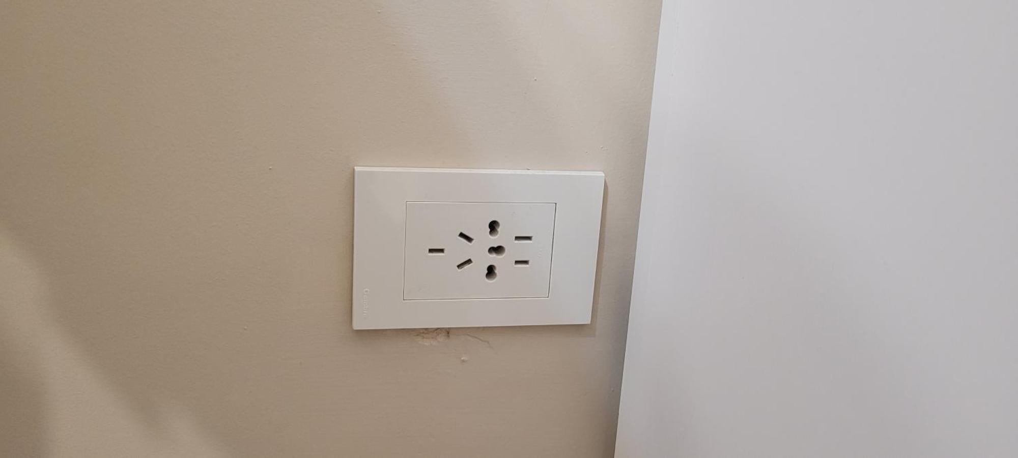 Apartamento Esmeralda Al 800, Super Ubicacion Centrico *