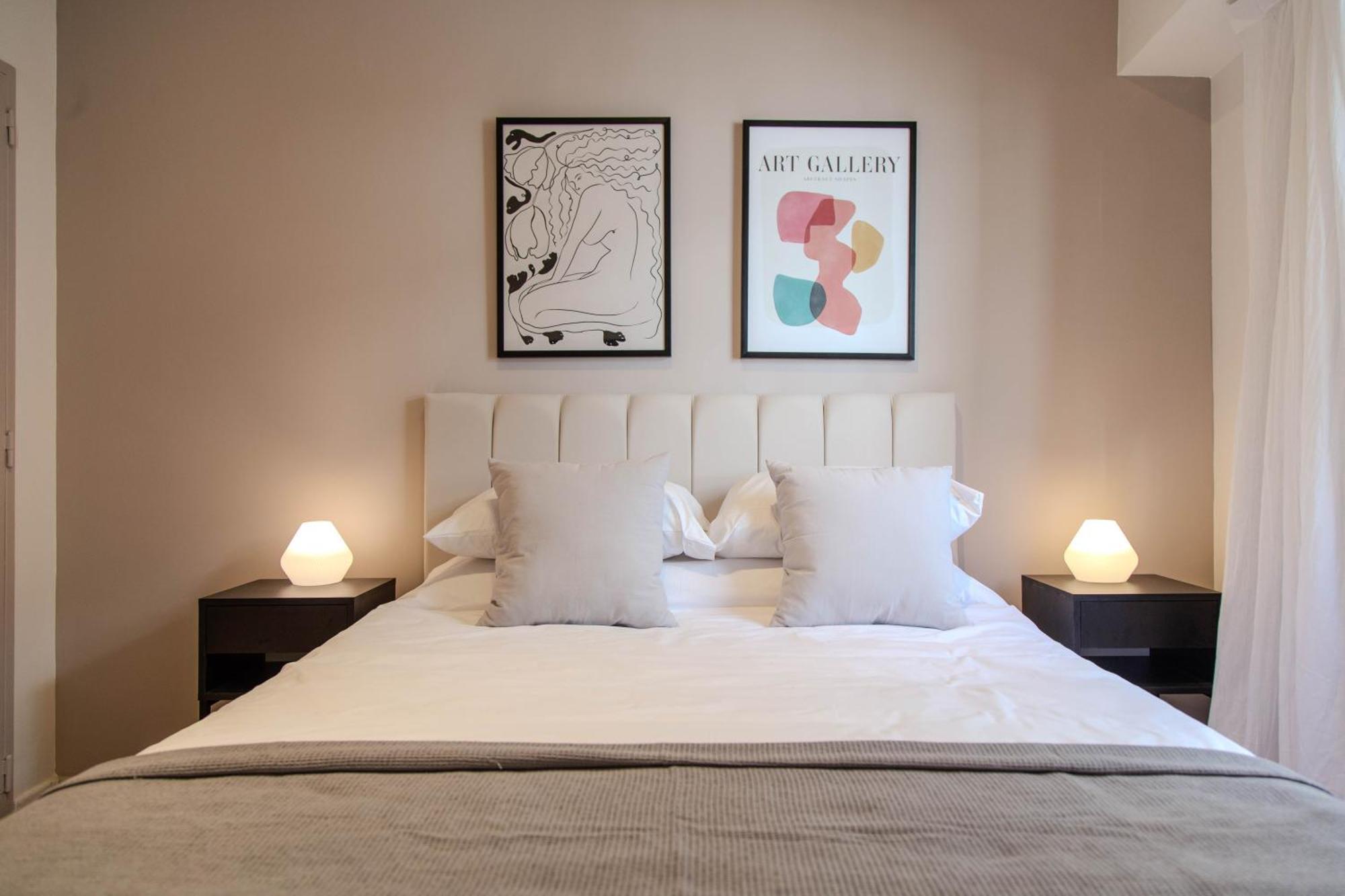 Apartment Fucsia Amazing