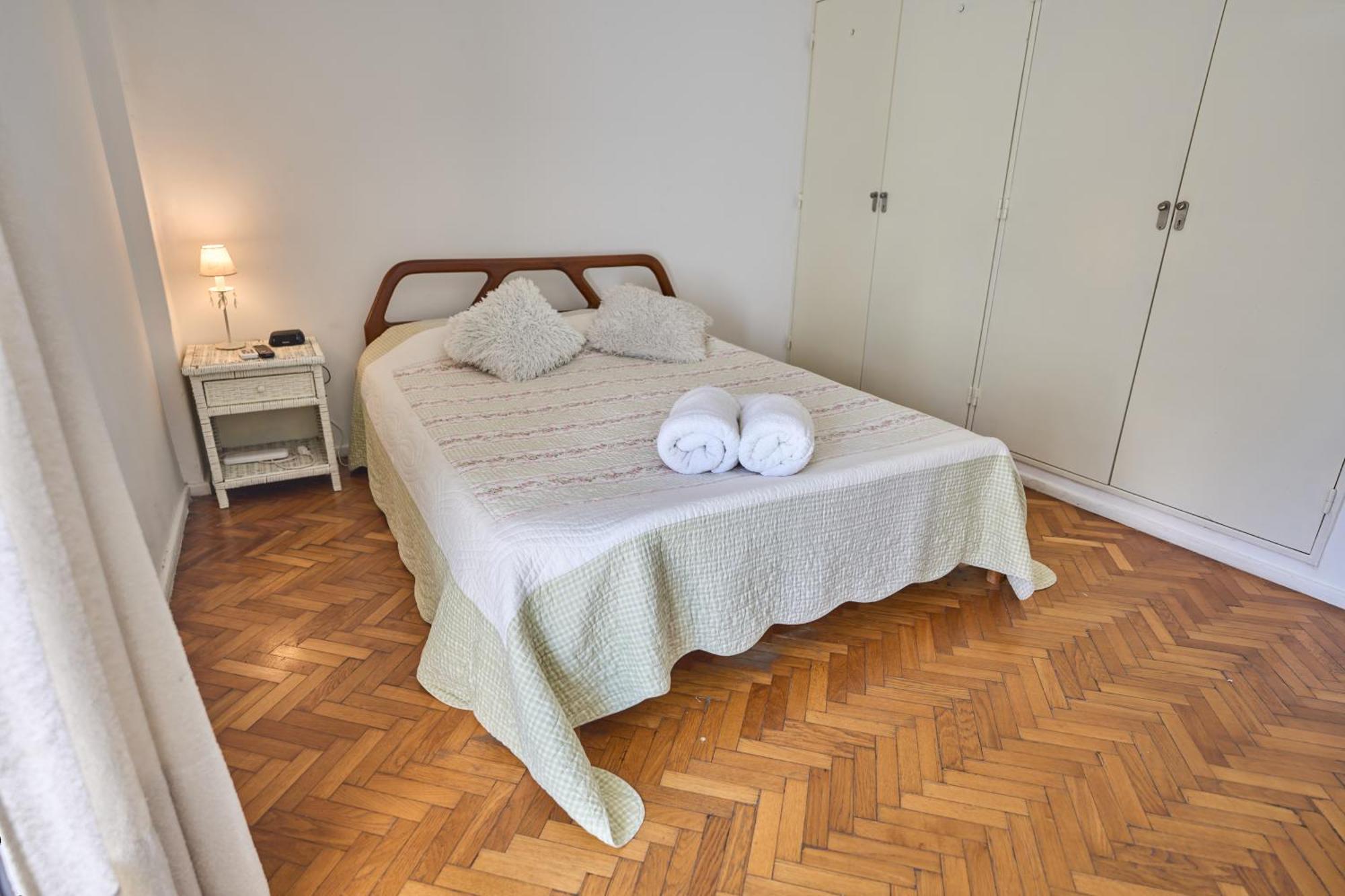 Amplio Departamento 3 En Recoleta, Cerca Del Alto Palermo