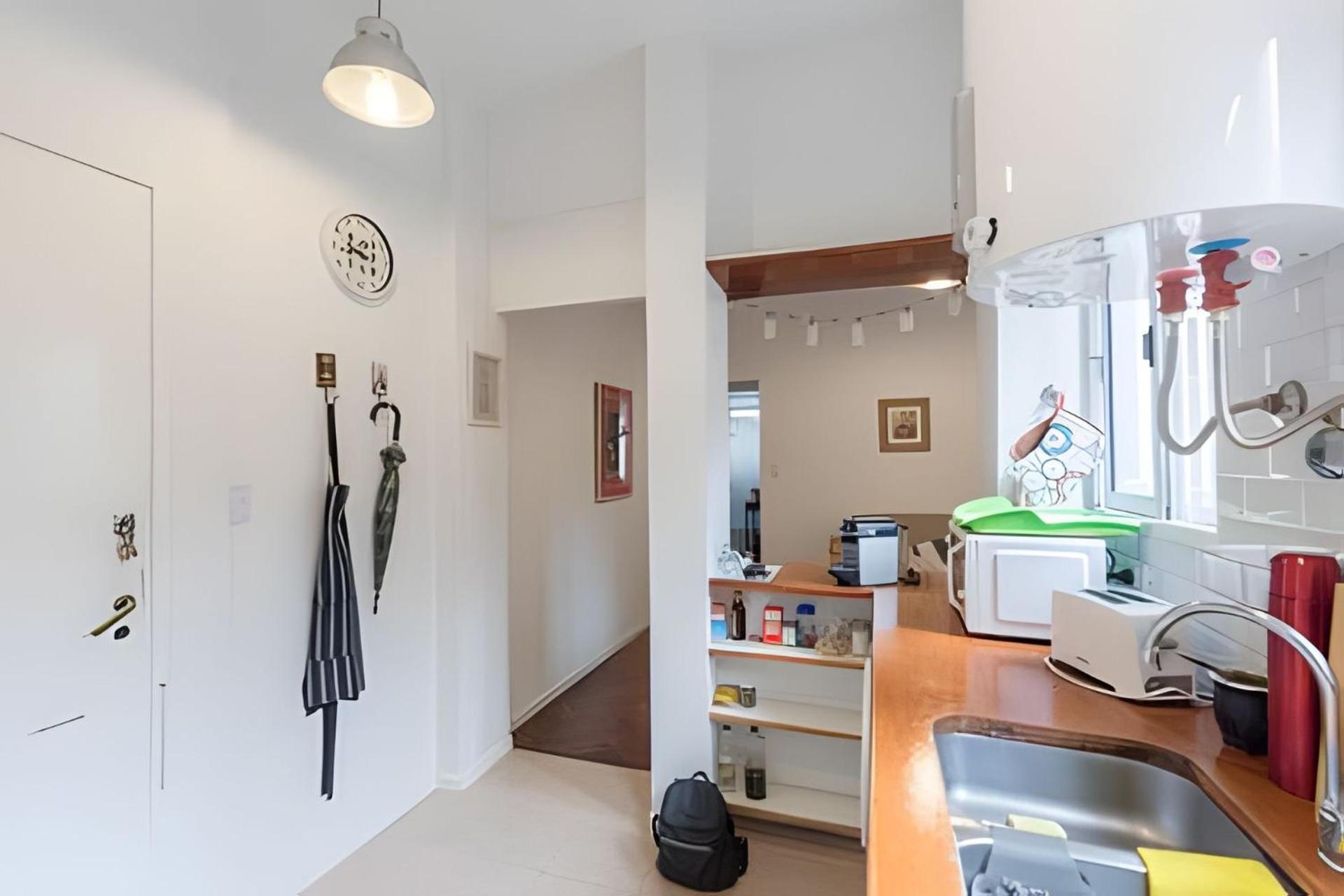 In La Boca, Popular & Artistic District Apartment *