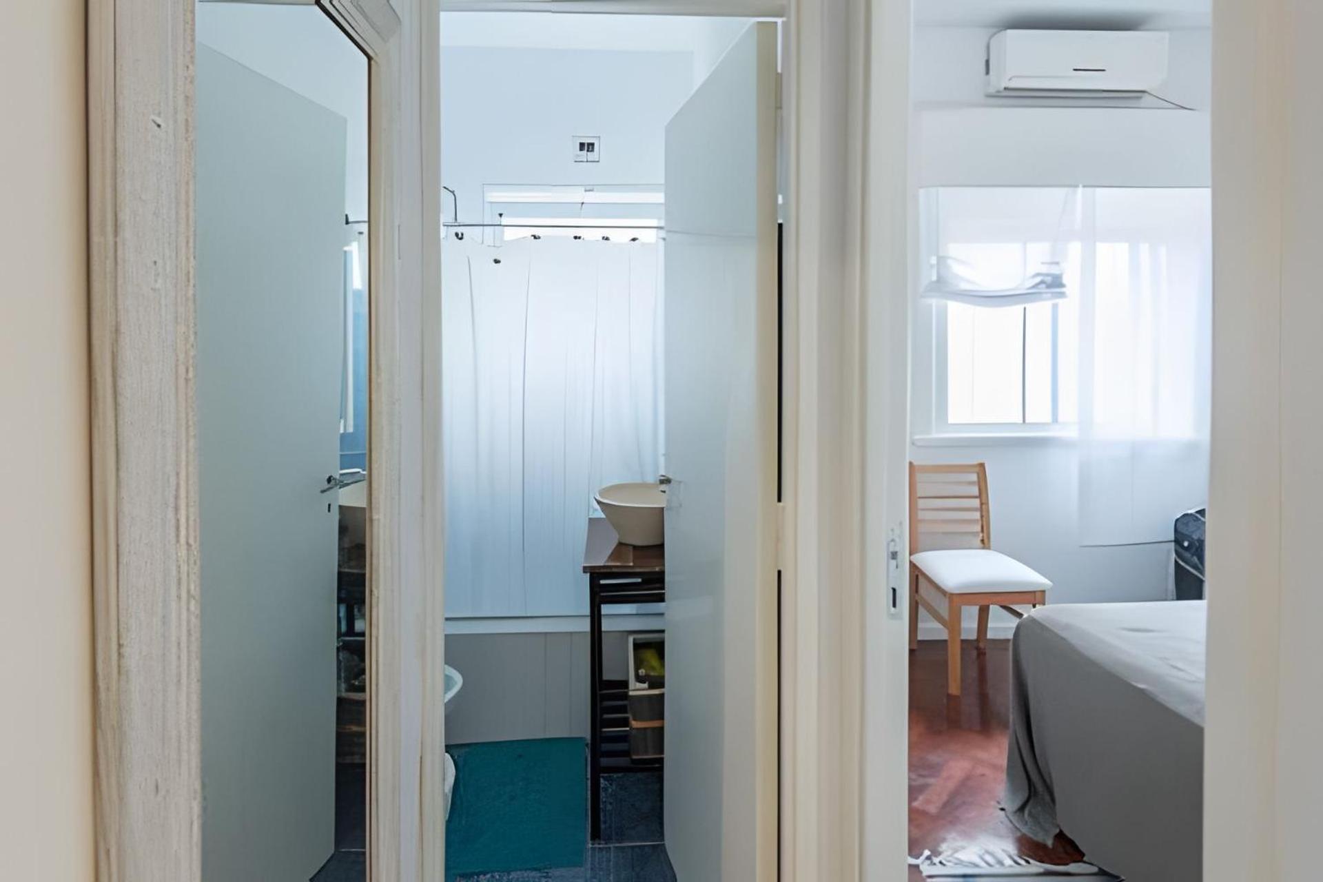 In La Boca, Popular & Artistic District Apartment