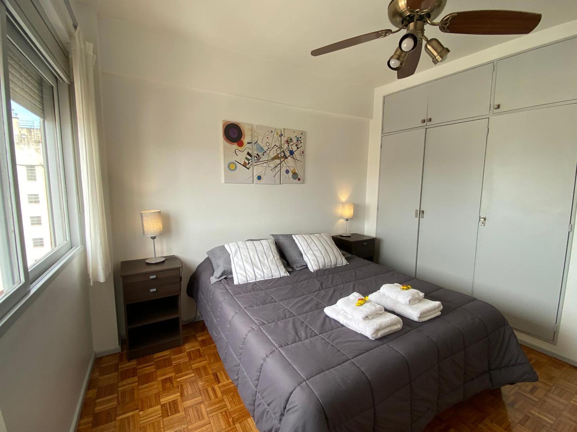 Apartamento Muy Buena Ubicacion. Luminoso Y Silencioso *