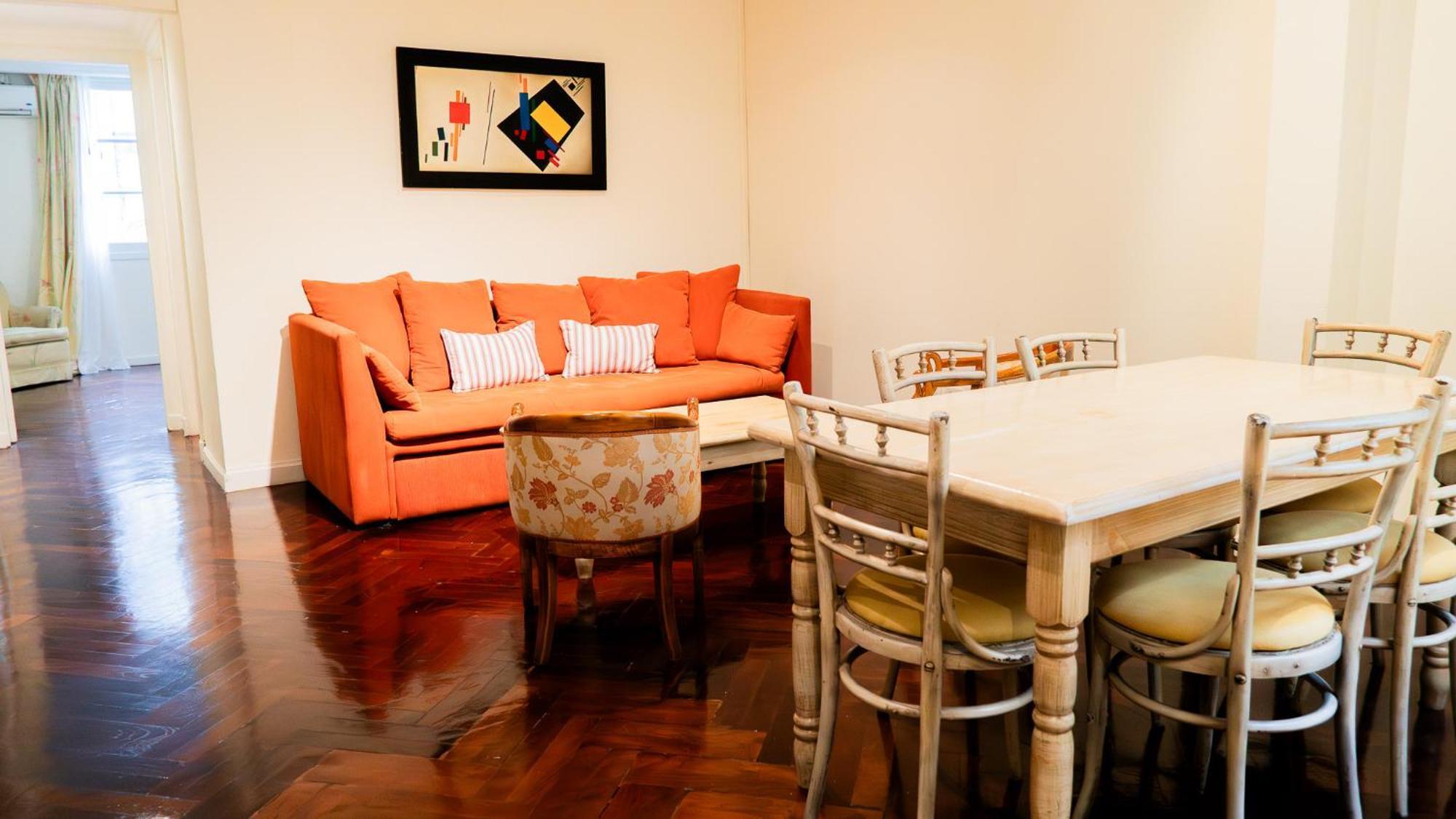 Departamentos De Diseno Clasico En El Centro Historico * Ciudad Autónoma de Buenos Aires