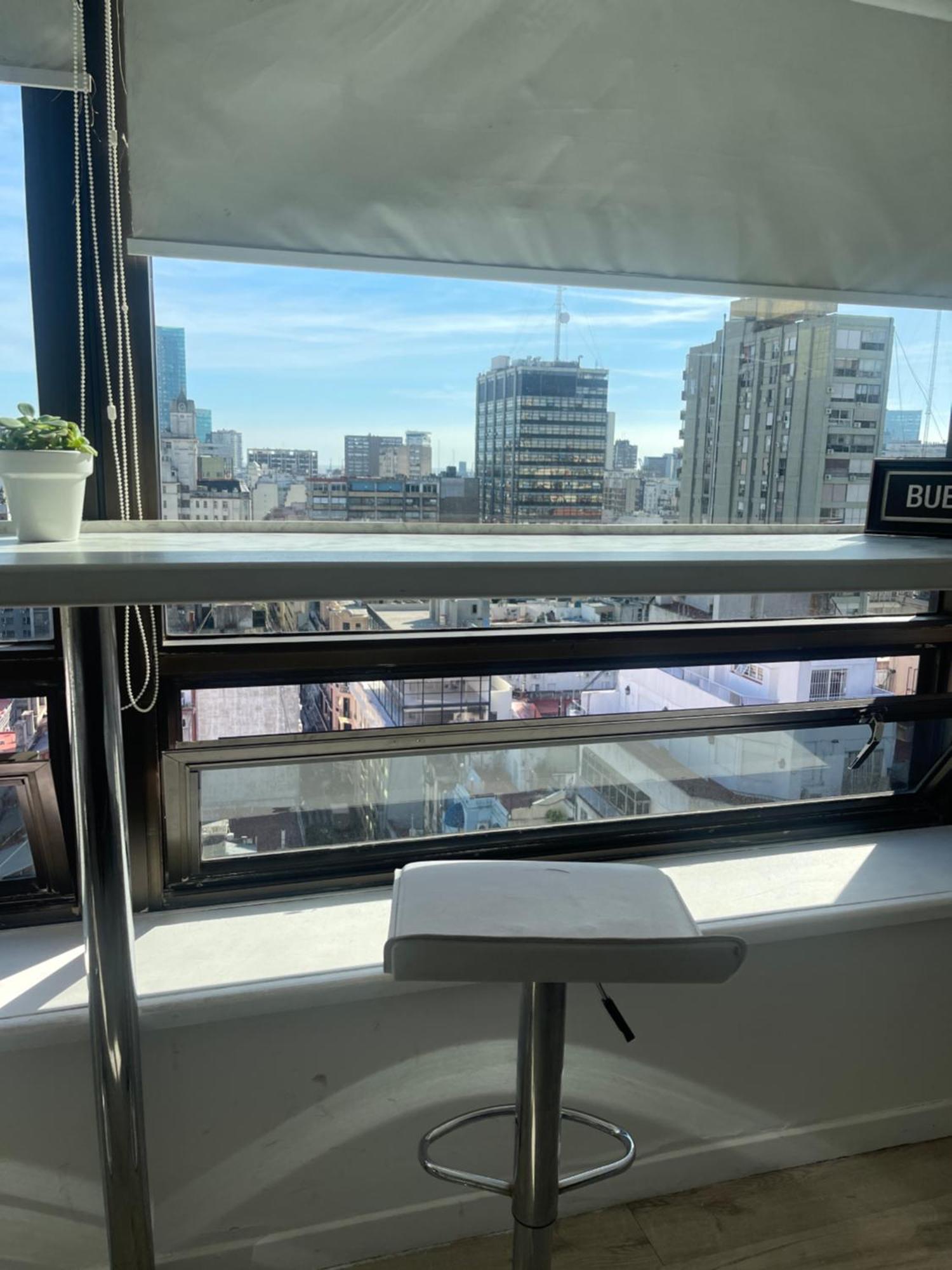 Apartamento Corrientes 1606 *