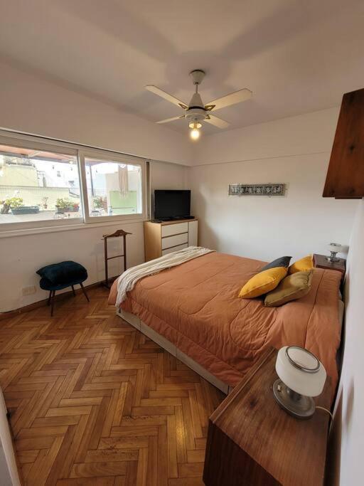 Apartamento Fantastico Dpto 4 Personas Terraza Lavarropas 300mts Subte B Corrientes *