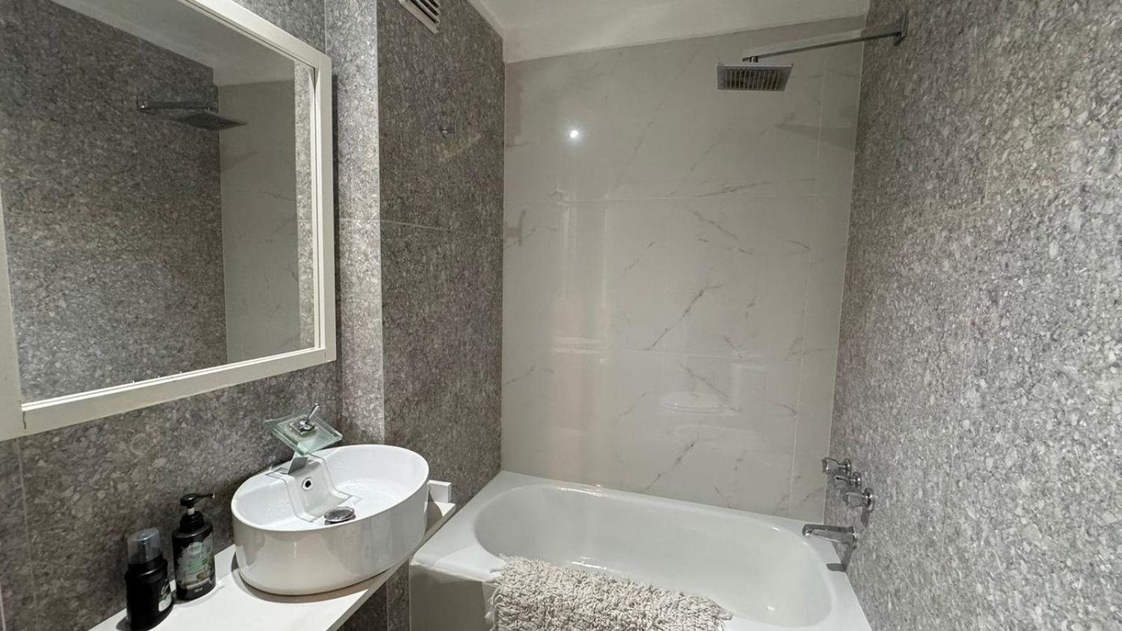 Apartamento Mc Recoleta - Guido Ciudad Autónoma de Buenos Aires
