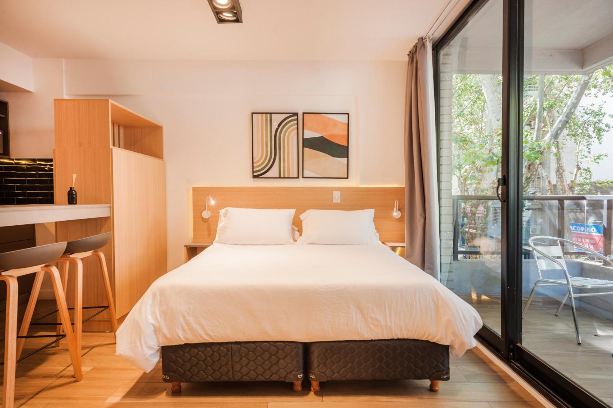 Cloudba Guatemala Hollywood Apartment
