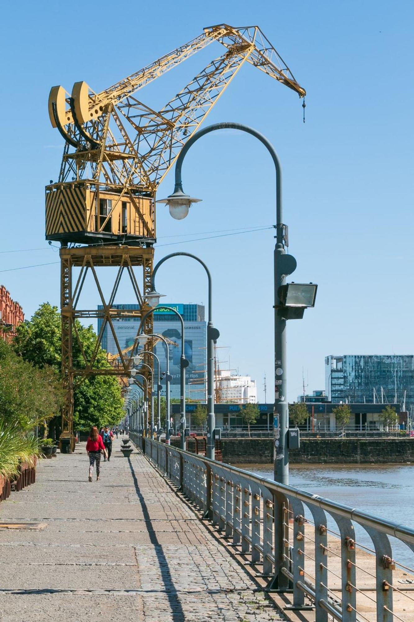 En El Centro: Teatros Y Puerto Madero Buenos Aires