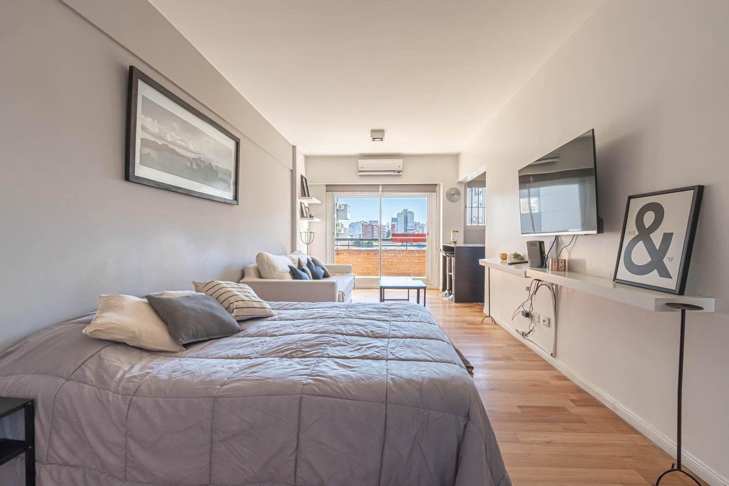 Apartamento Hermoso Y Luminoso Departamento En La Mejor Zona De Nunez Sobre La Calle Arribenos *