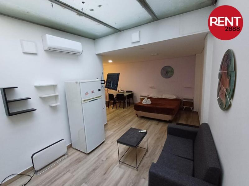 Rent 2888 * Ciudad Autónoma de Buenos Aires