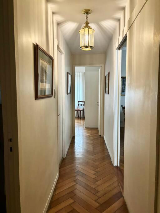 Elegante Y Amplio Departamento * Ciudad Autónoma de Buenos Aires