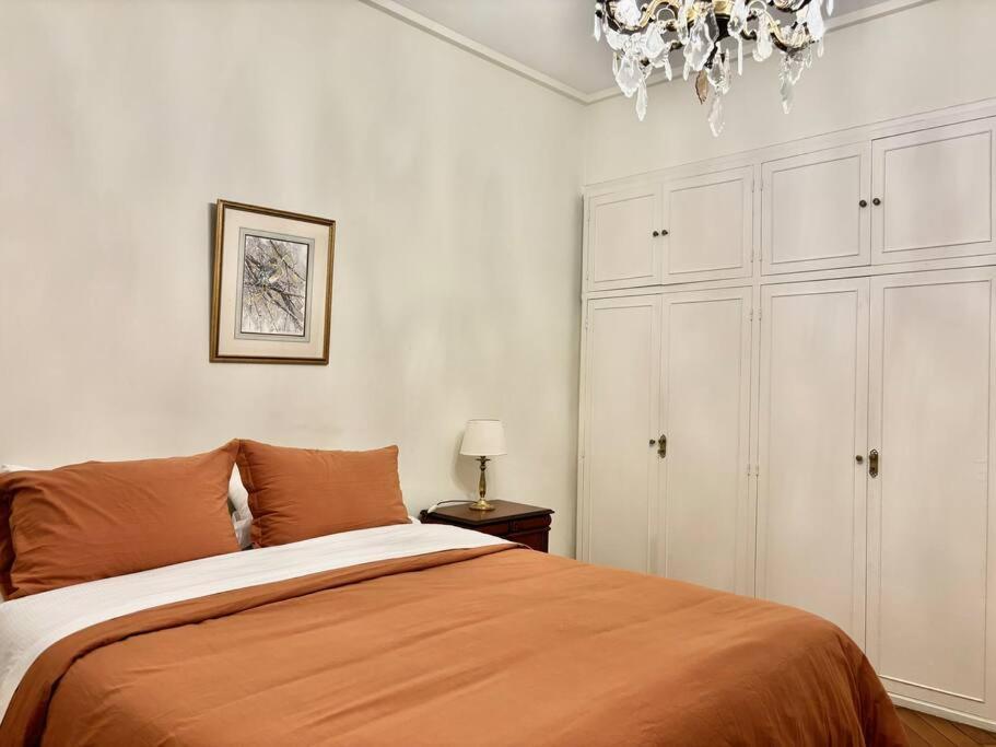 Elegante Y Amplio Departamento * Ciudad Autónoma de Buenos Aires