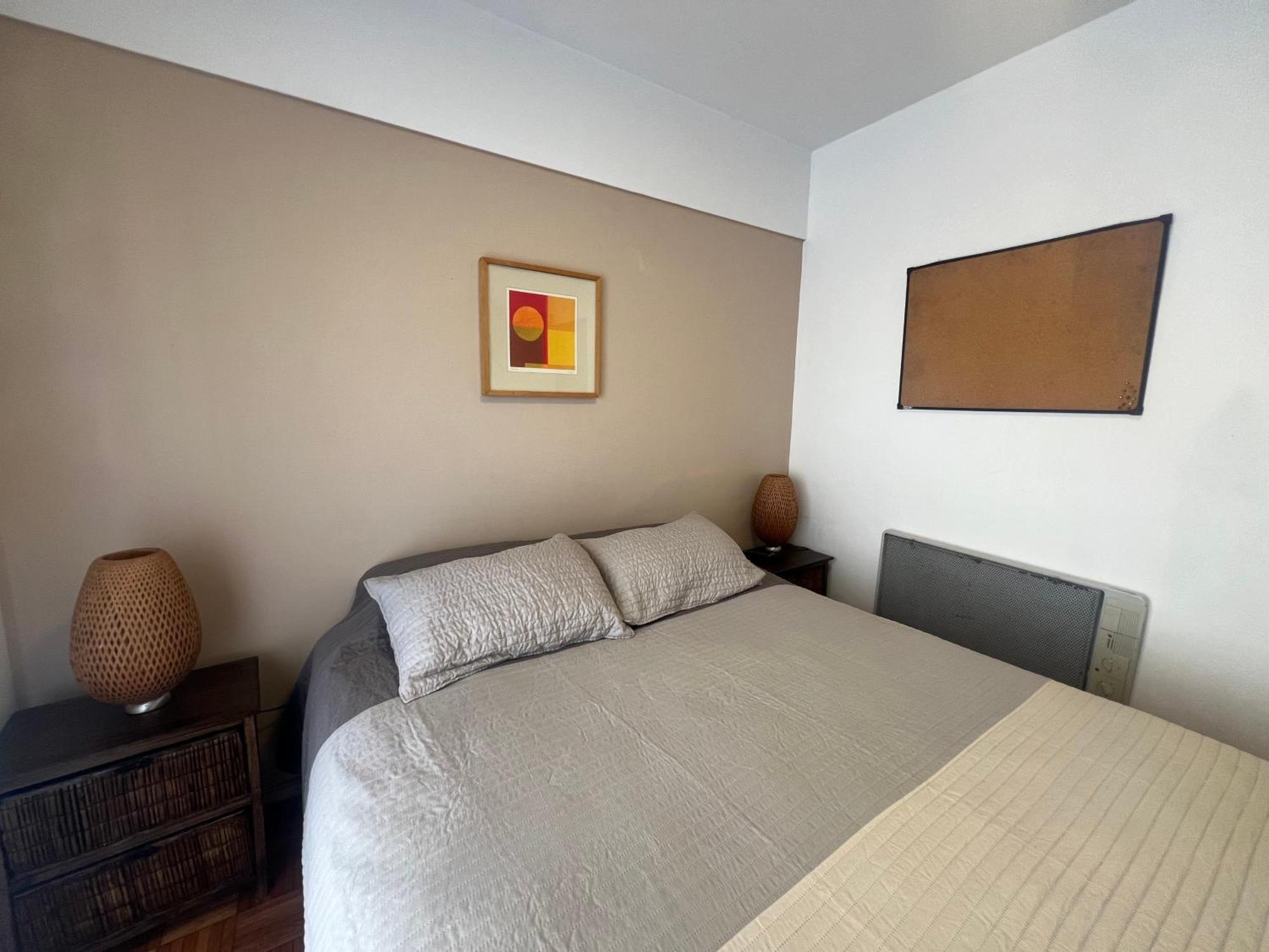 2 Ambientes En El Centro, A Metros Calle Florida - Ubicacion Estupenda Apartamento *