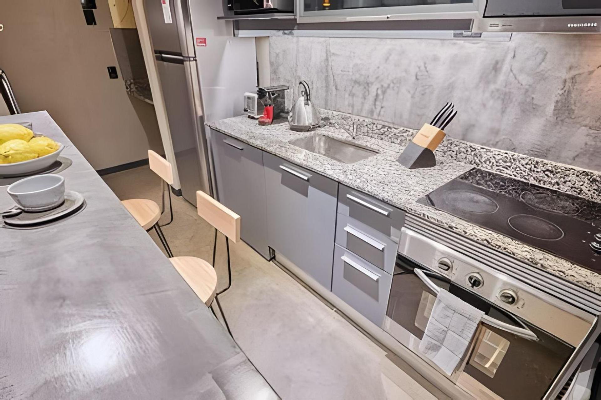 Con Piscina, Gym, Zona Infantil Y 300mb Wi-fi Apartamento *