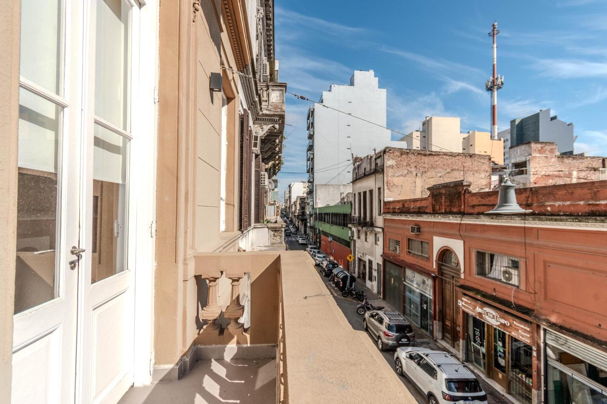 Taquari 201 Ciudad Autónoma de Buenos Aires