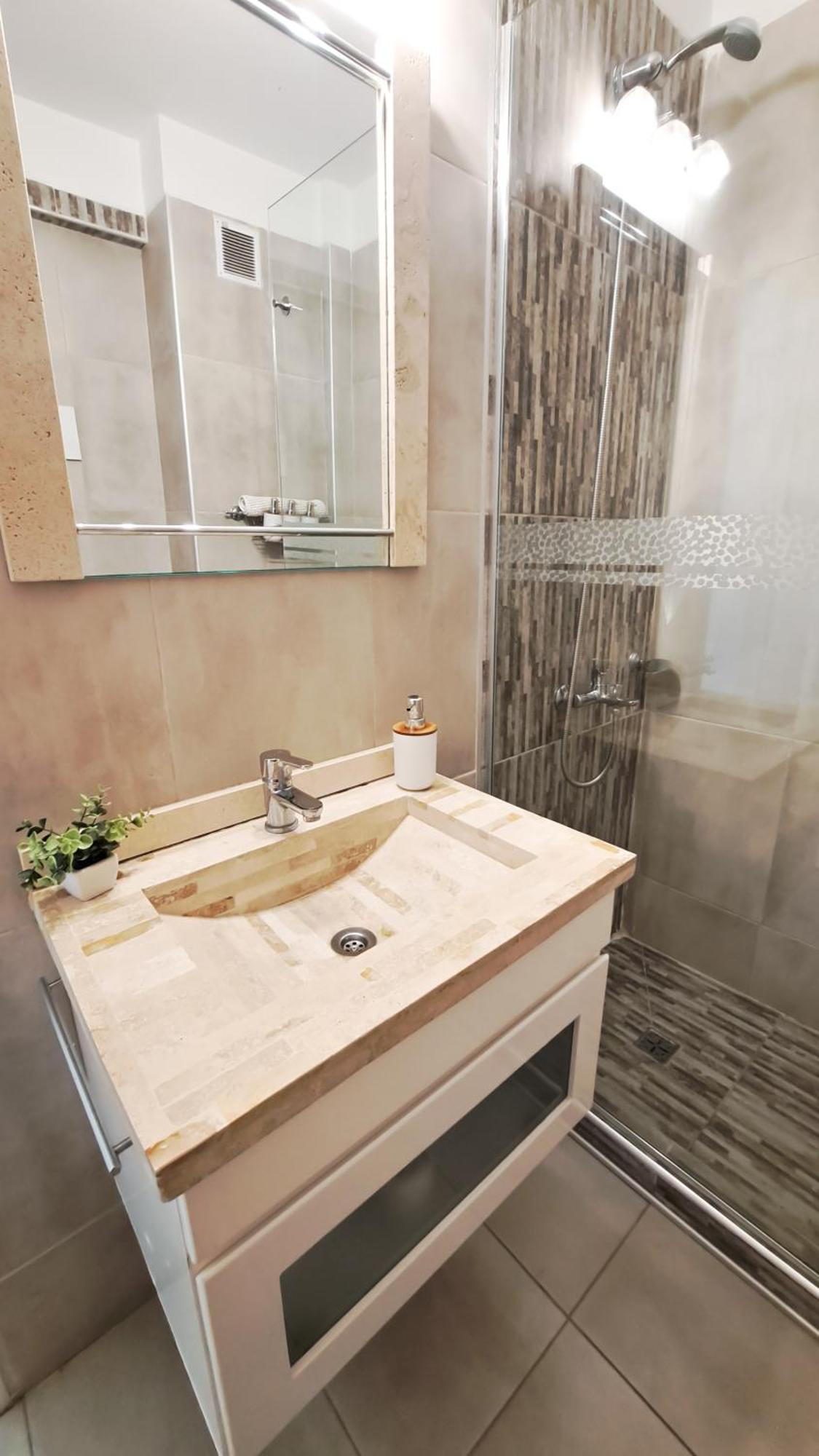 Apartamento Nuevo! A Estrenar! Impecable&único!