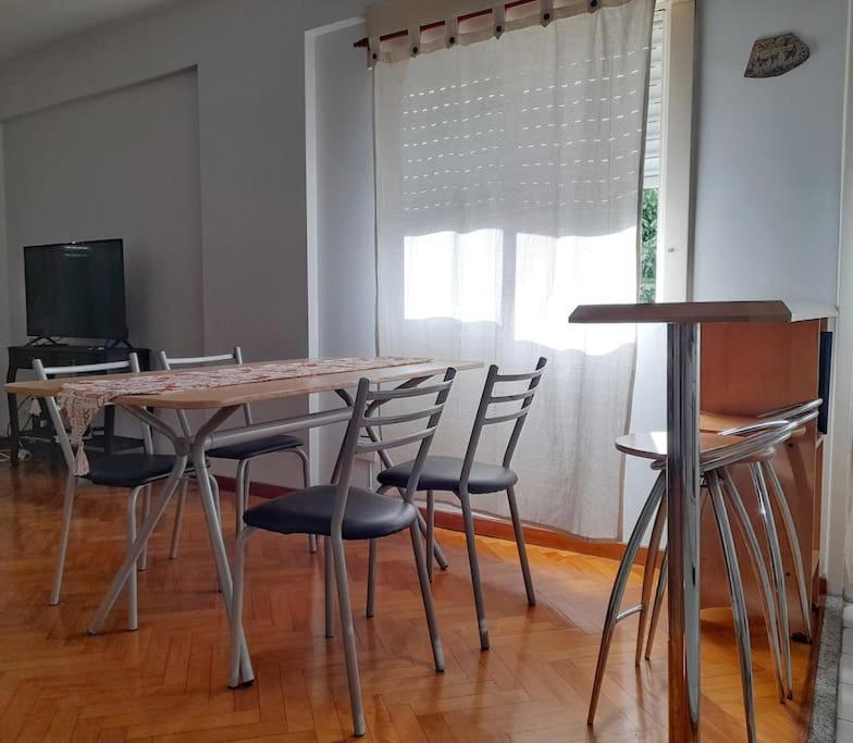 Departamento De Dos Ambientes Con Amplio Balcon, Muy Luminoso Apartamento Ciudad Autónoma de Buenos Aires