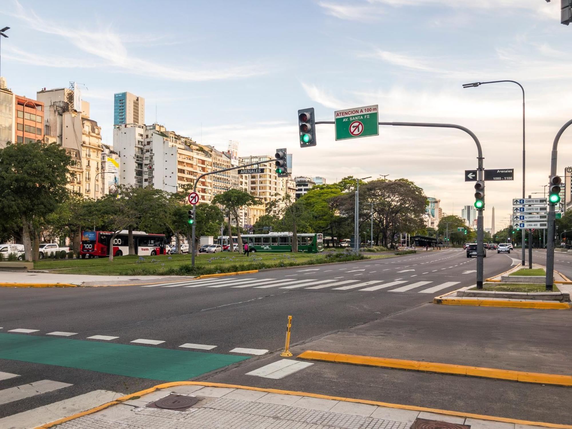 Up Retiro 3* Ciudad Autónoma de Buenos Aires