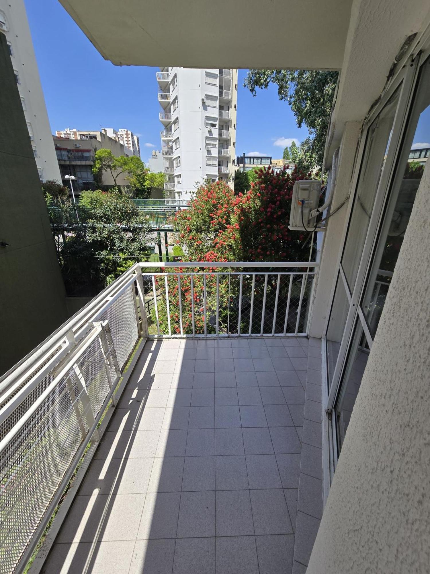 Departamento En Belgrano Dos