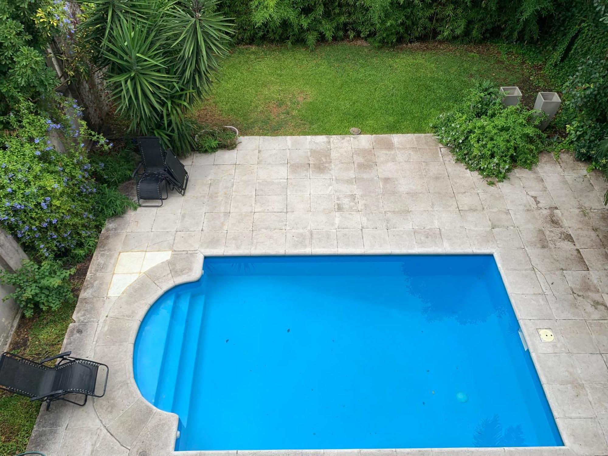 Monumental & Fleni Luxury Flat Whit Pool And Gardens *