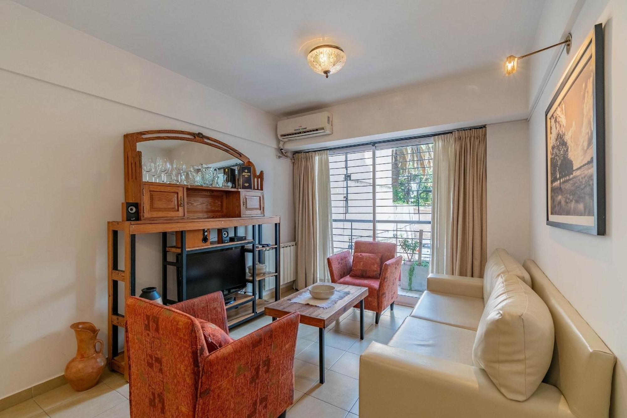 Apartamento Espacioso Departamento Con Cochera En Recoleta *