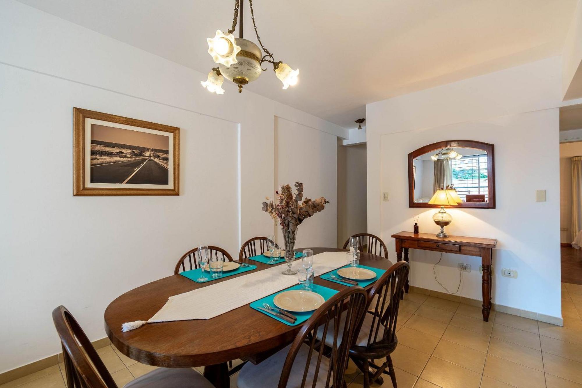 Espacioso Departamento Con Cochera En Recoleta Apartamento Ciudad Autónoma de Buenos Aires