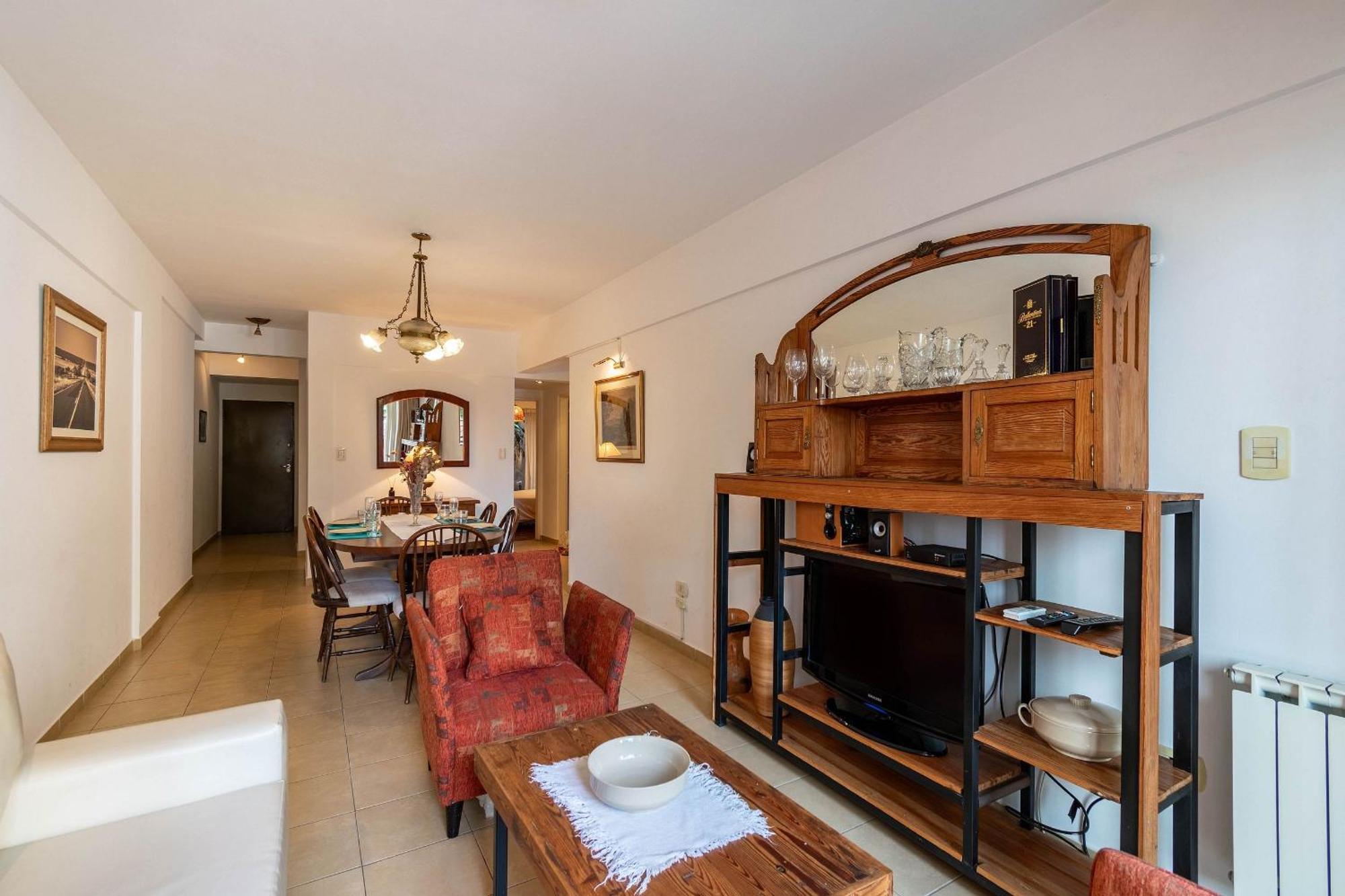 Espacioso Departamento Con Cochera En Recoleta Apartamento