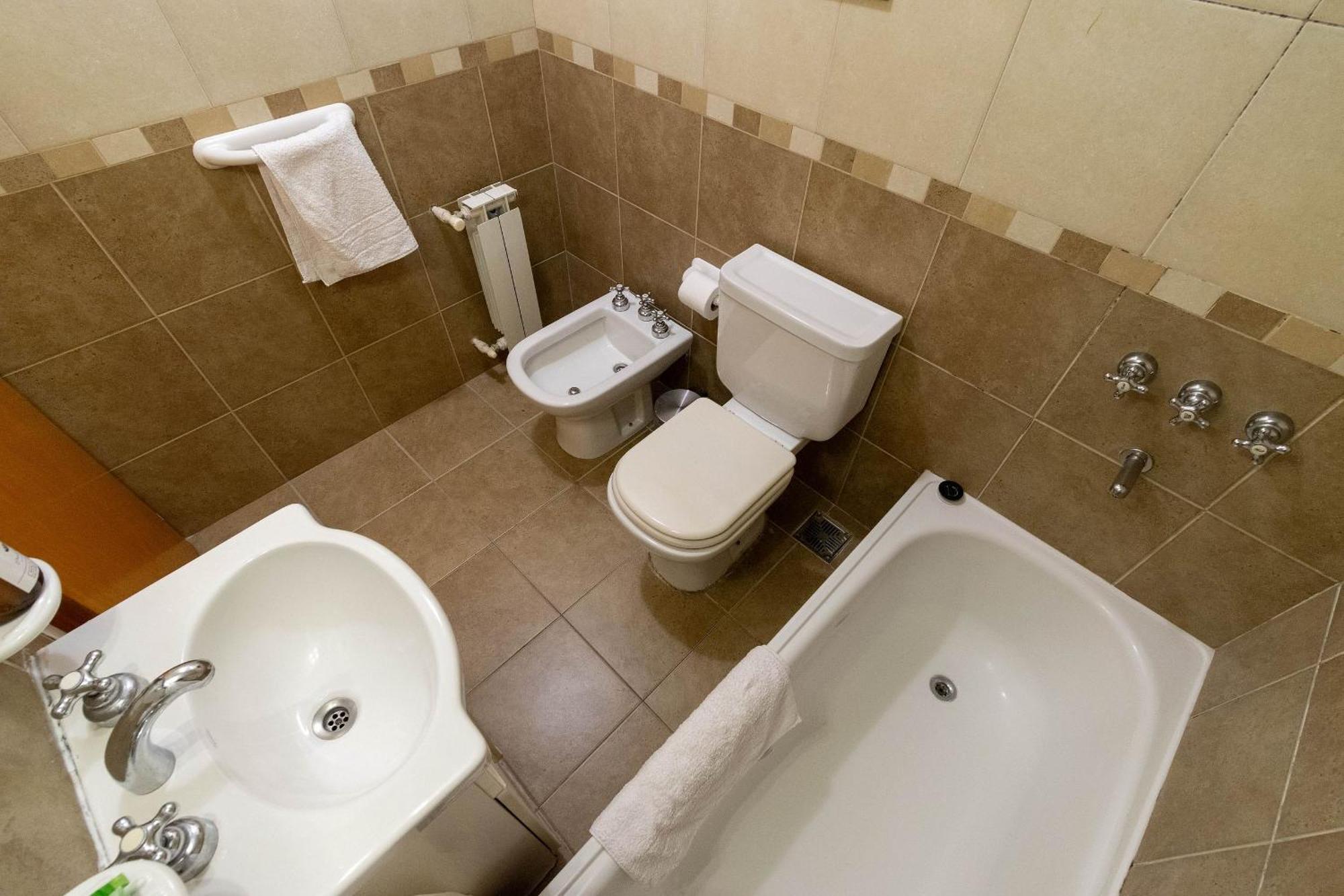 Espacioso Departamento Con Cochera En Recoleta Apartamento