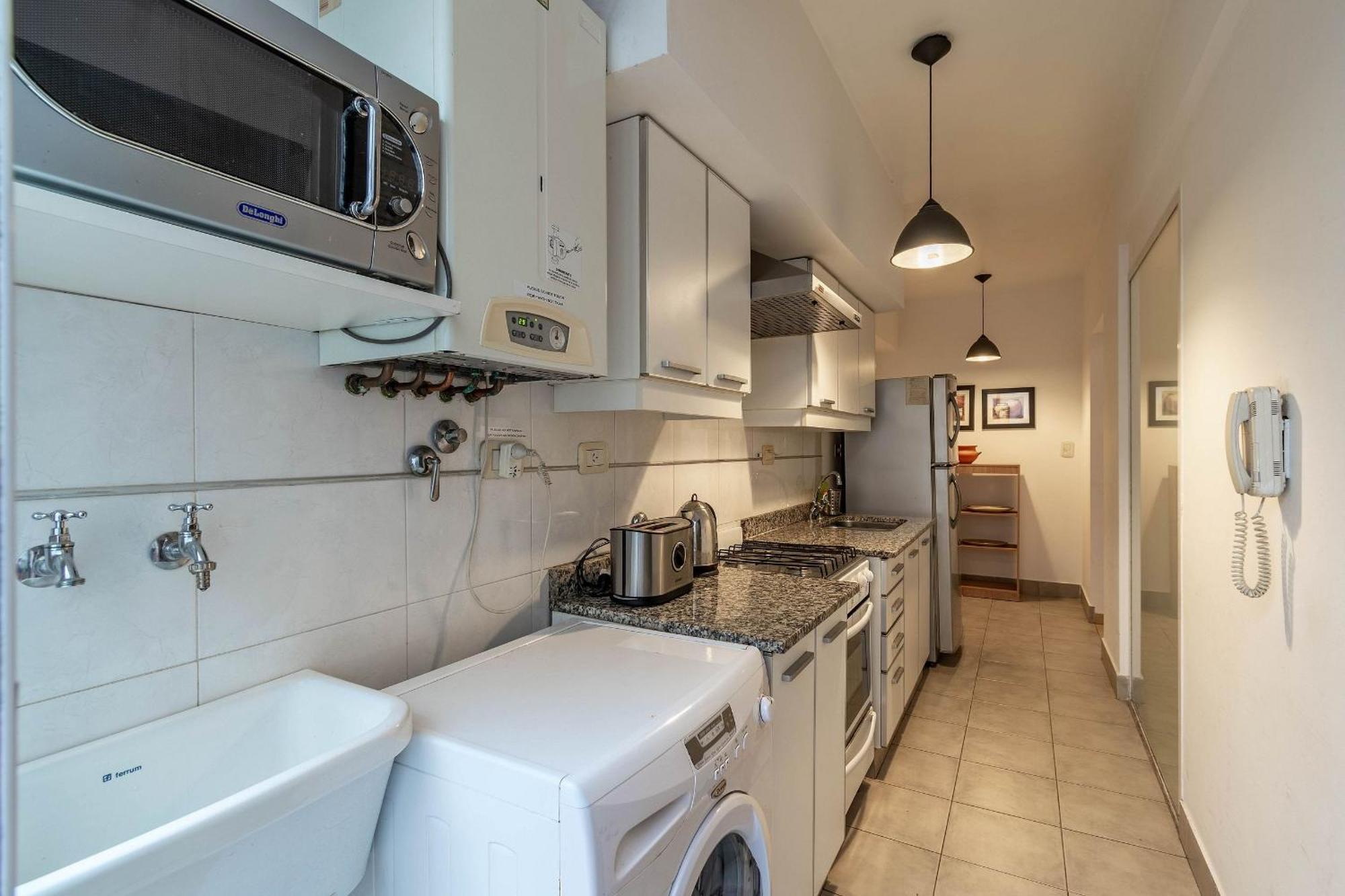 Espacioso Departamento Con Cochera En Recoleta Apartamento *