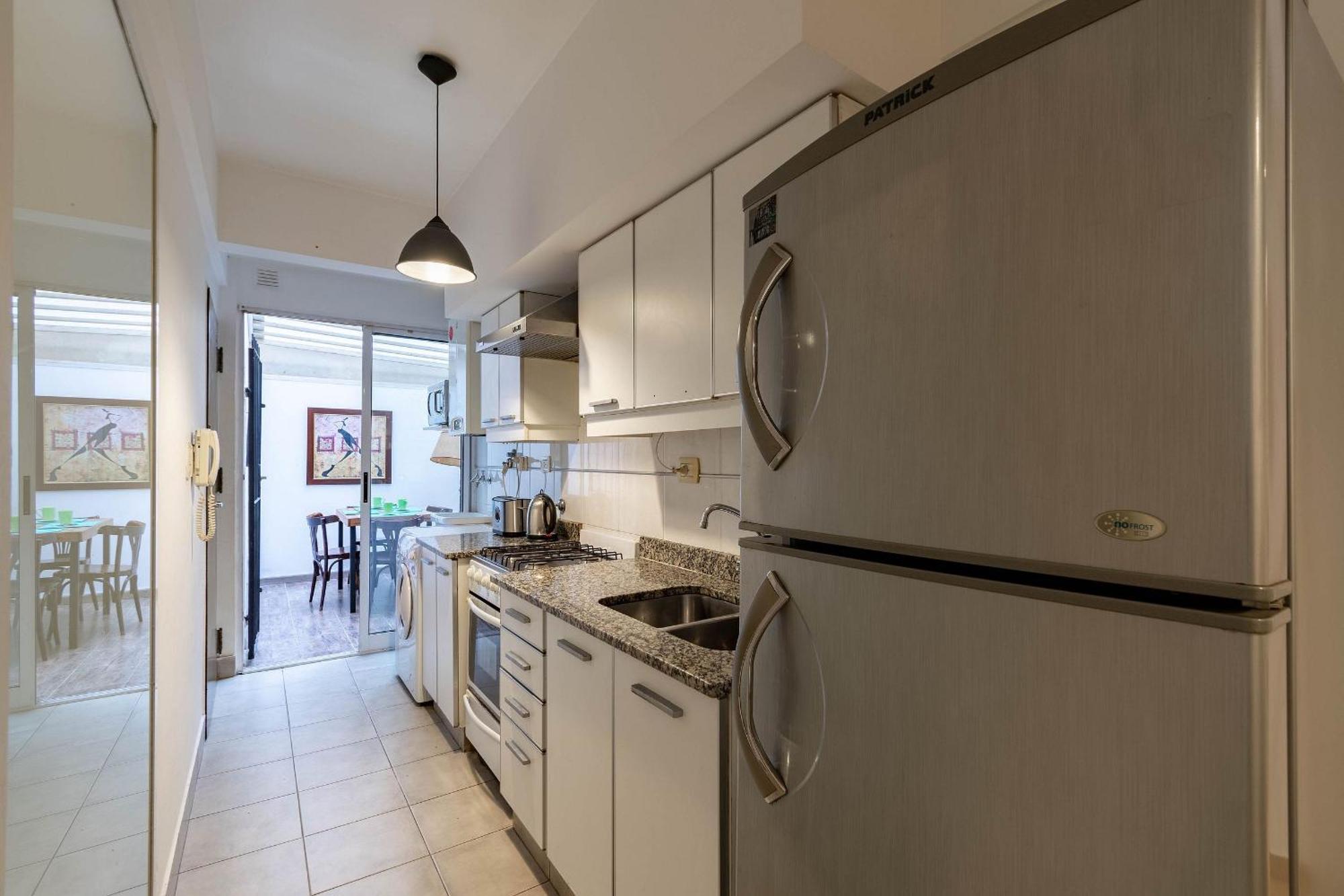 Espacioso Departamento Con Cochera En Recoleta Apartamento *