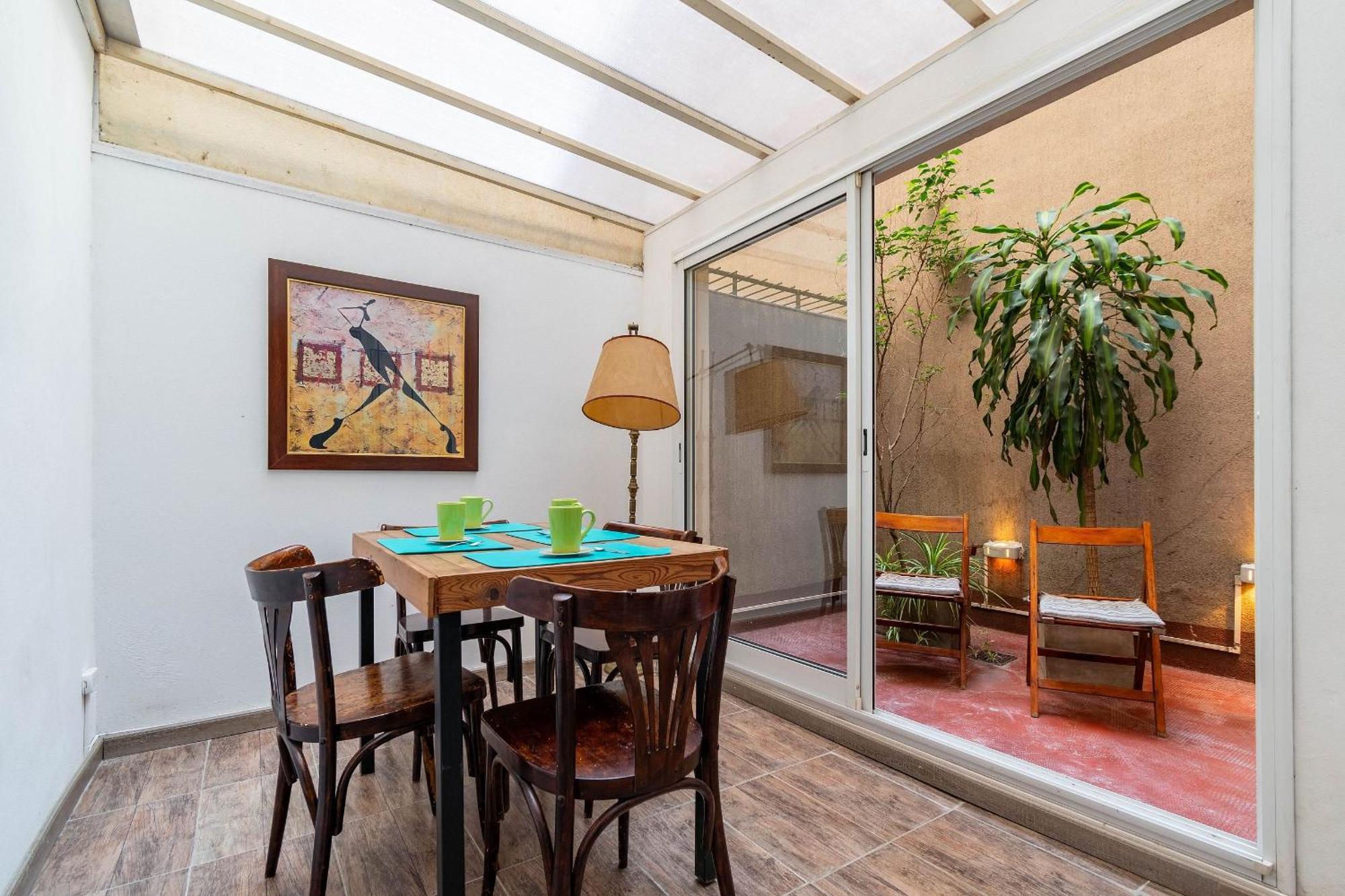 Apartamento Espacioso Departamento Con Cochera En Recoleta