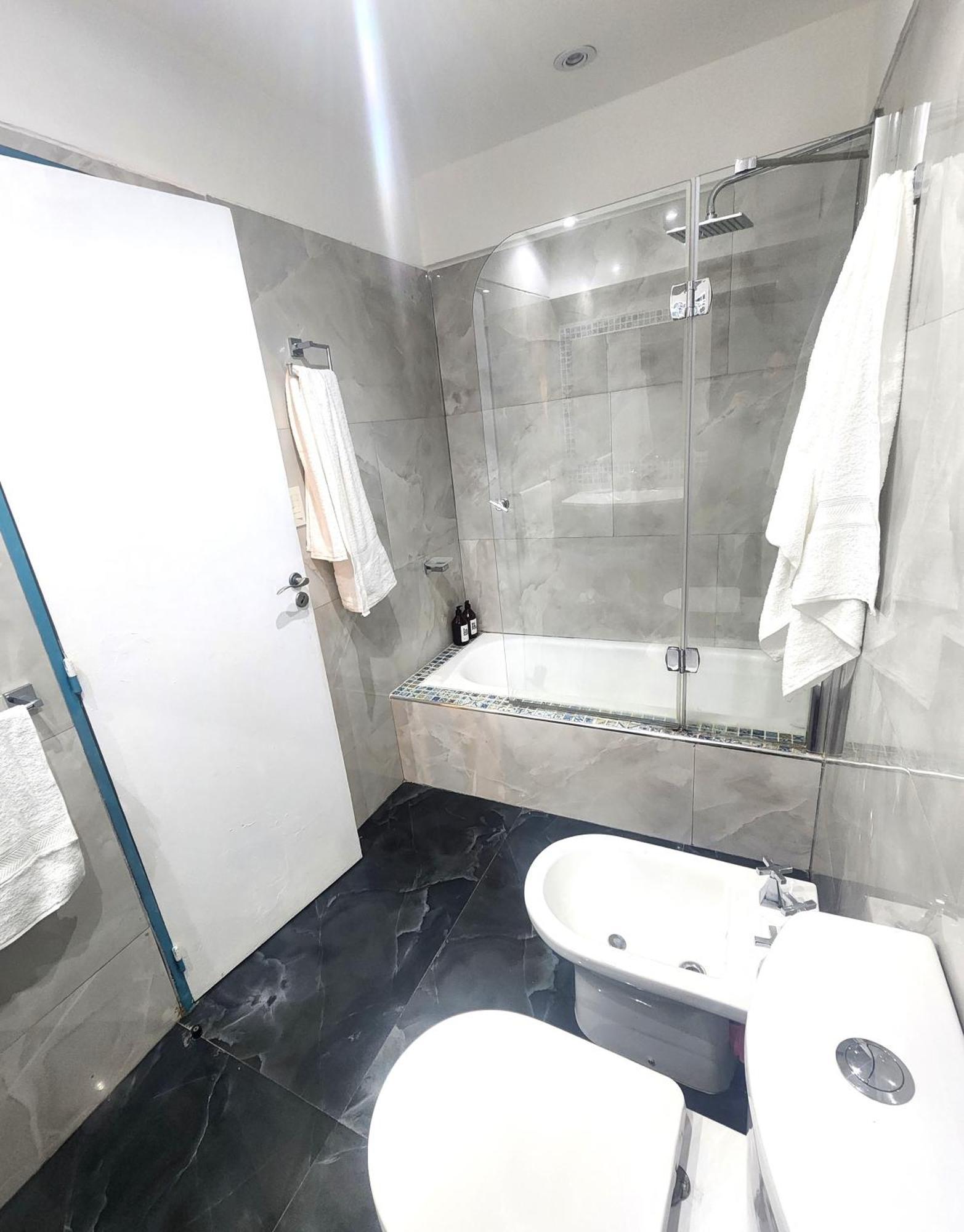 Departamento 4 Amb Terraza, Parrilla Y Balcon Propio Apartamento