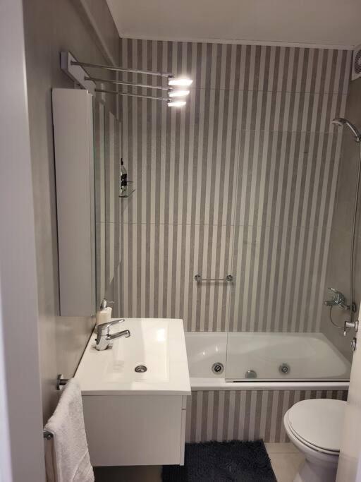 Luminoso Dpto 4 En Palermo Balcon Lavarropas Hydro 200mts Av Santa Fe Apartamento