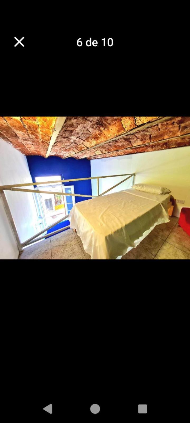 Hostal Blue Ba