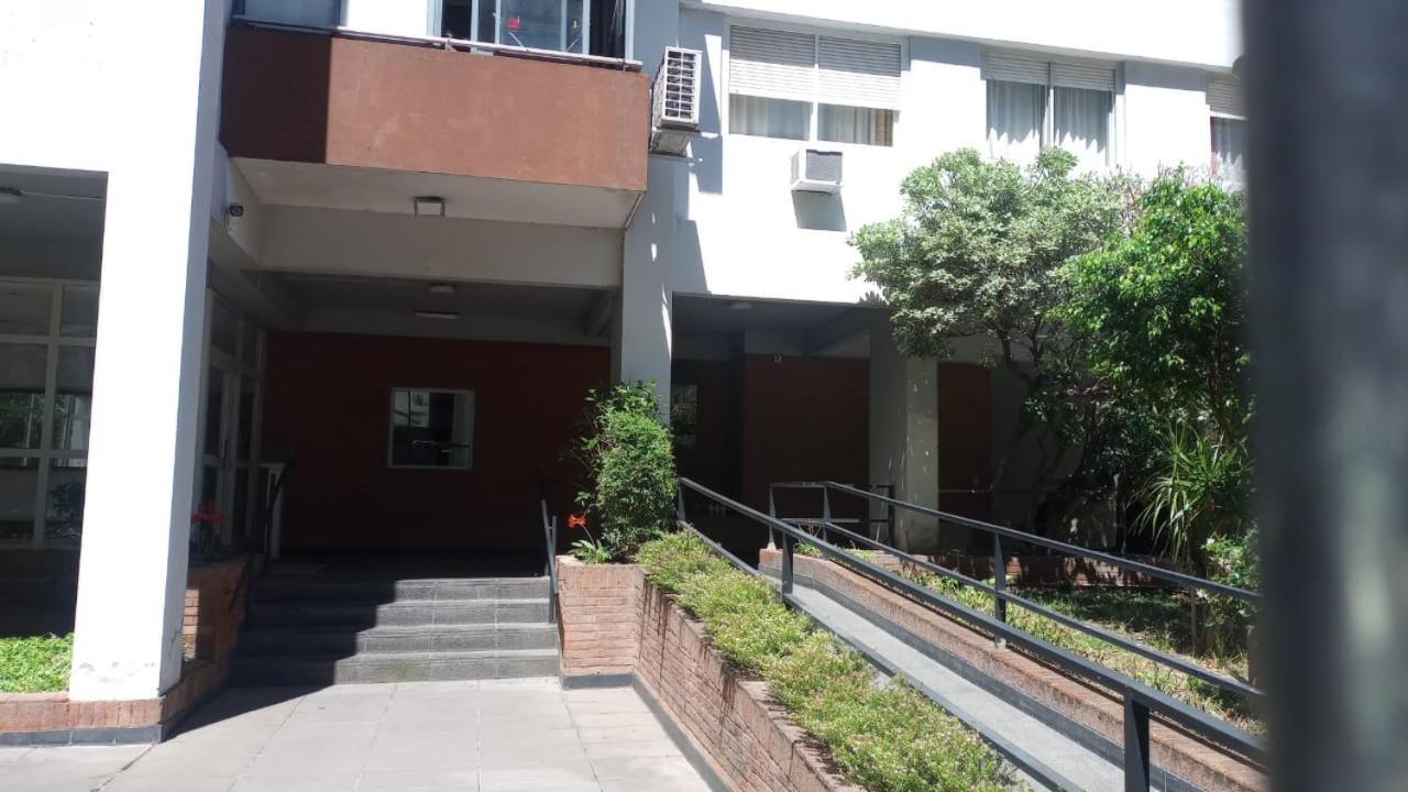 Apartamento Crespo Balcon Cochera Frente Movistar Arena