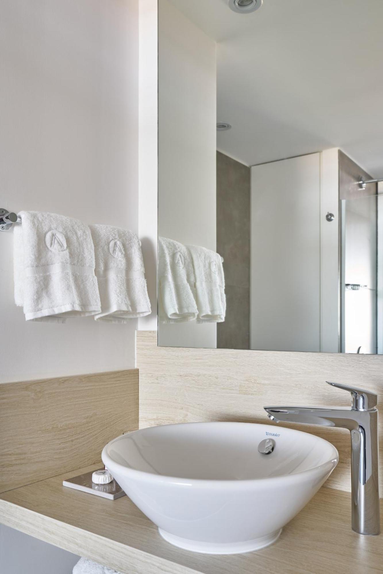 Apartahotel Almarena Puerto Retiro Affiliated By Melia