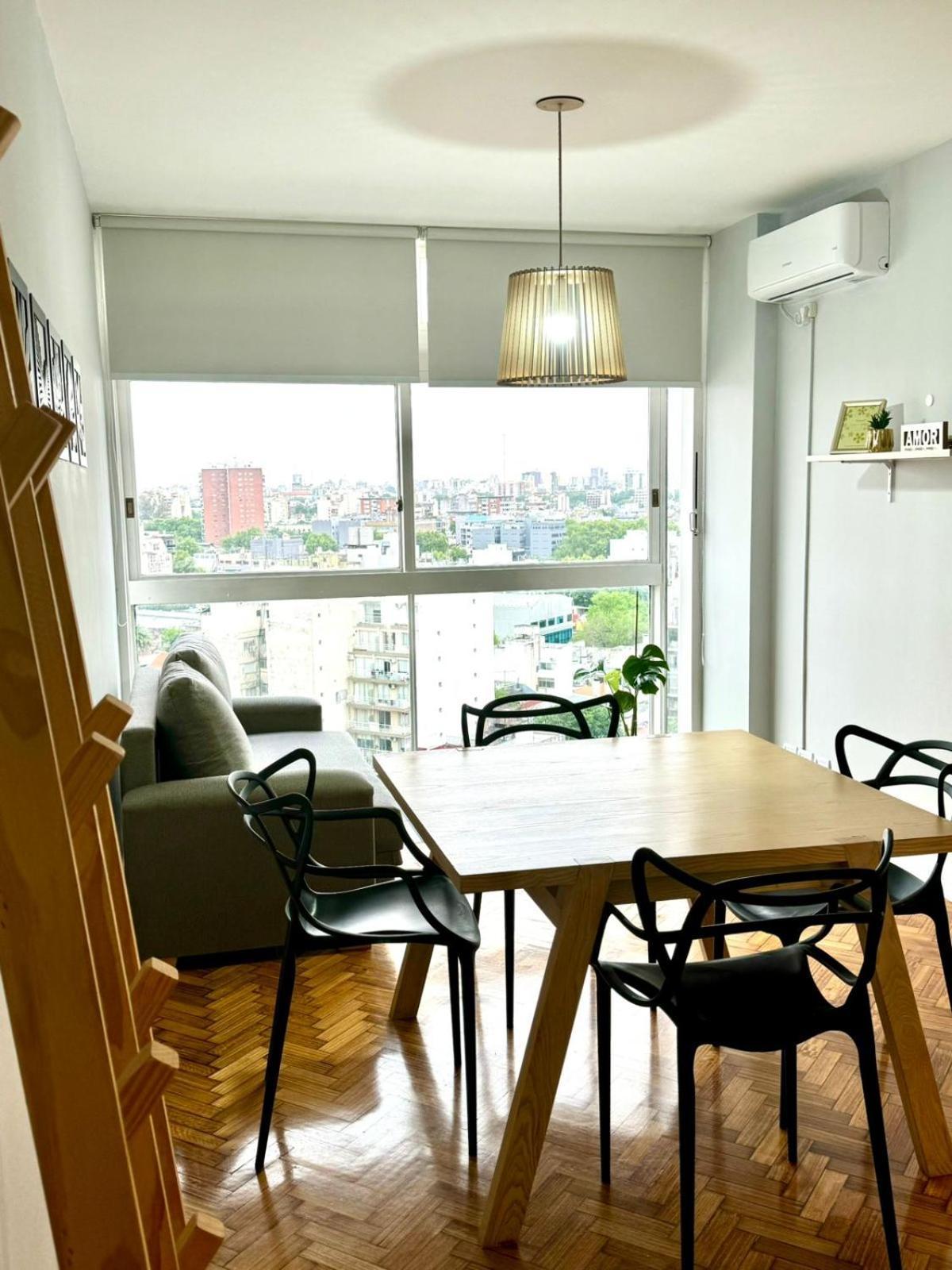Crespo Movistar Arena Apartamento *
