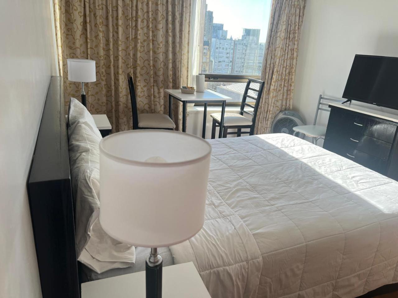 Center Sobre Avenida Corrientes Apartamento Buenos Aires