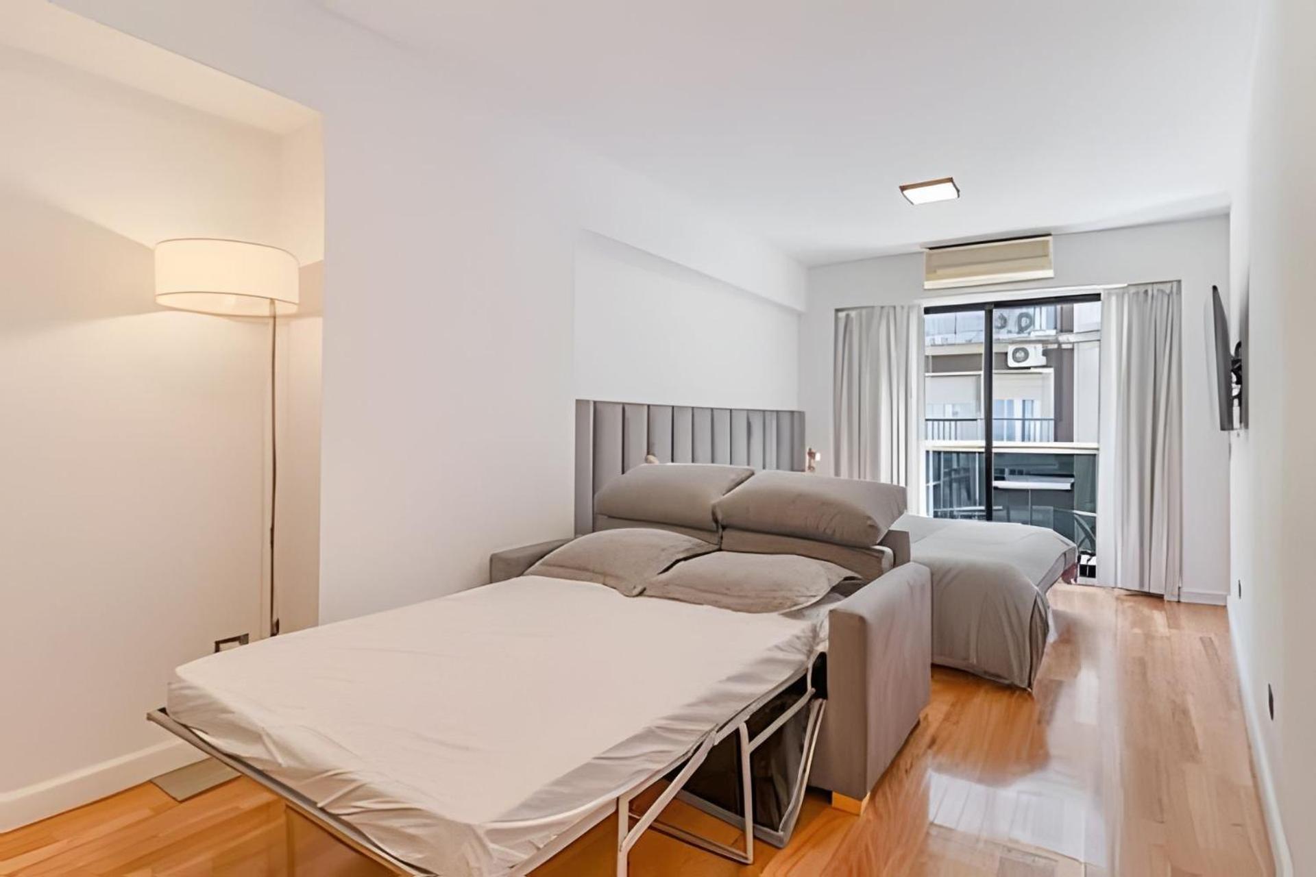 Apartamento Arenales: Modernos Con Piscina Y Seguridad 24hs. En Recoleta