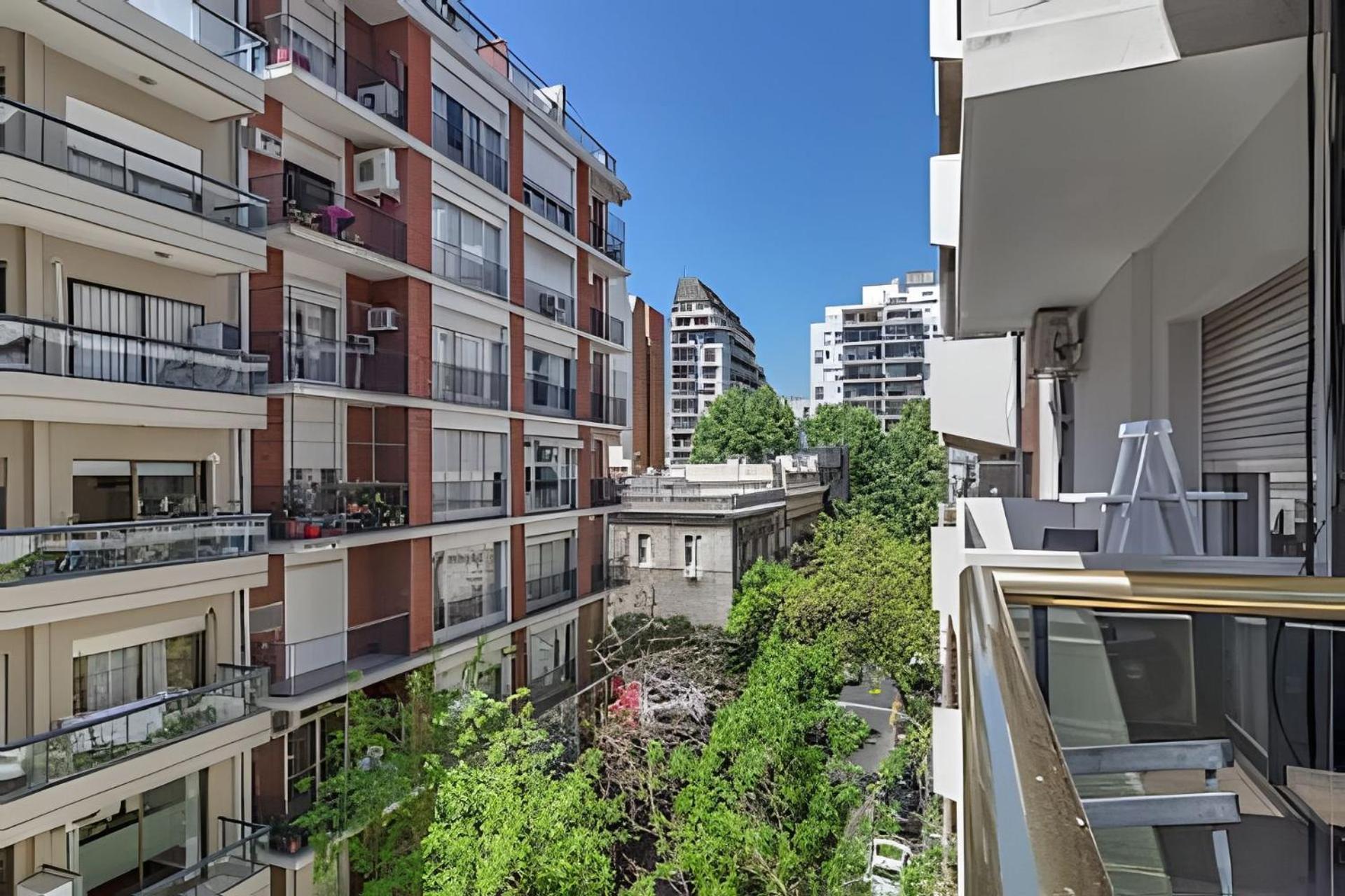 Arenales: Modernos Con Piscina Y Seguridad 24hs. En Recoleta Ciudad Autónoma de Buenos Aires