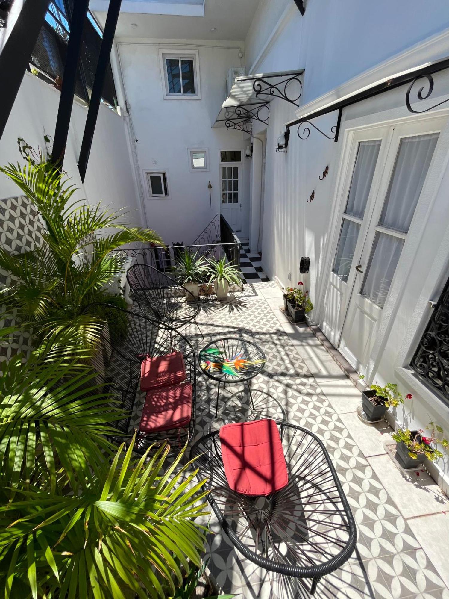 Enchanting Townhouse Loft In Heart Of San Telmo