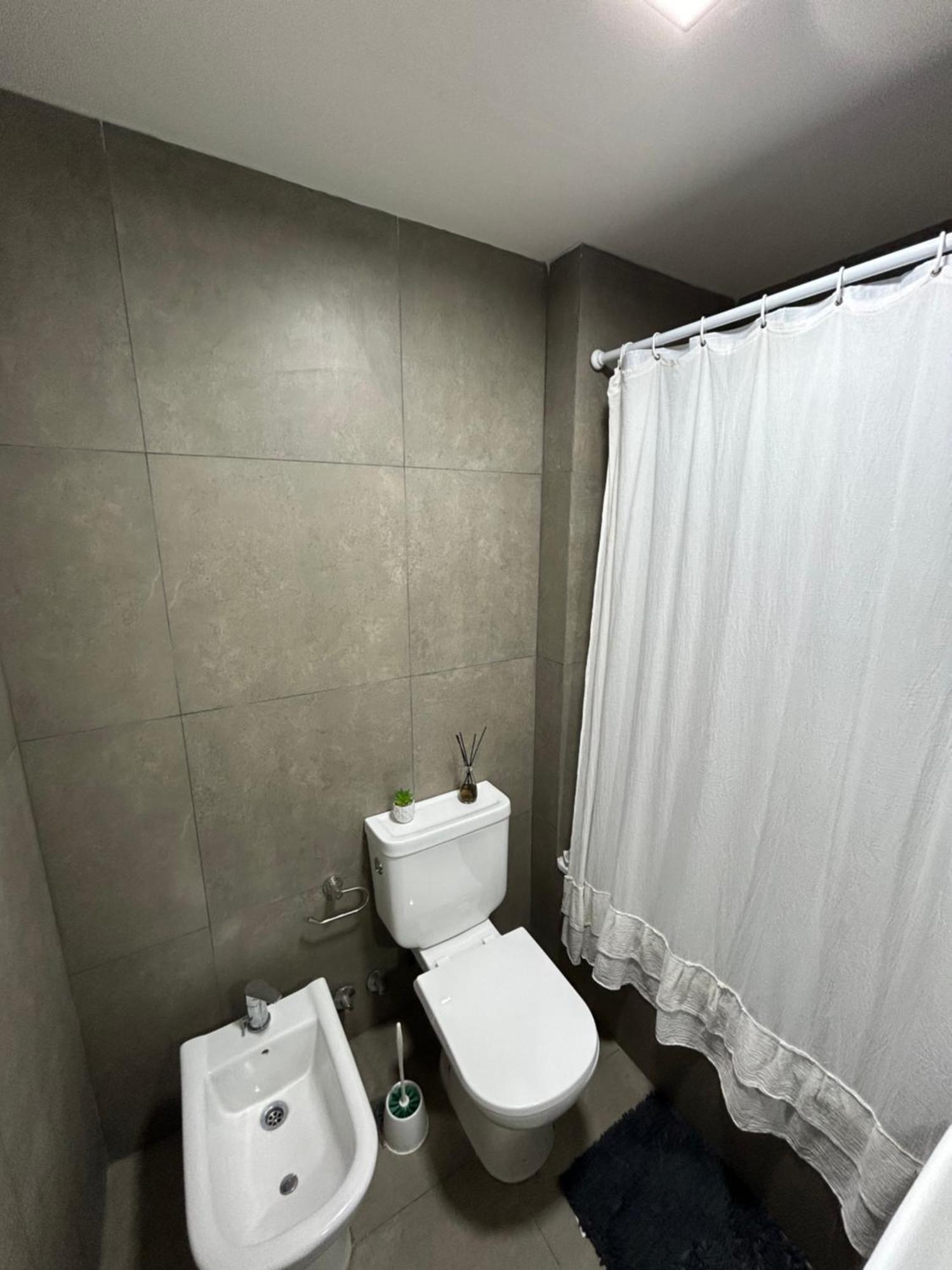 Departamento Flores * Ciudad Autónoma de Buenos Aires